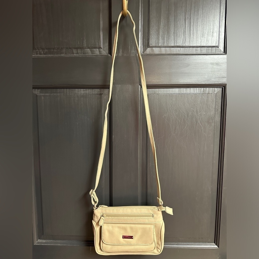 Alfred Dunner Small Tan Faux Leather Crossbody Bag